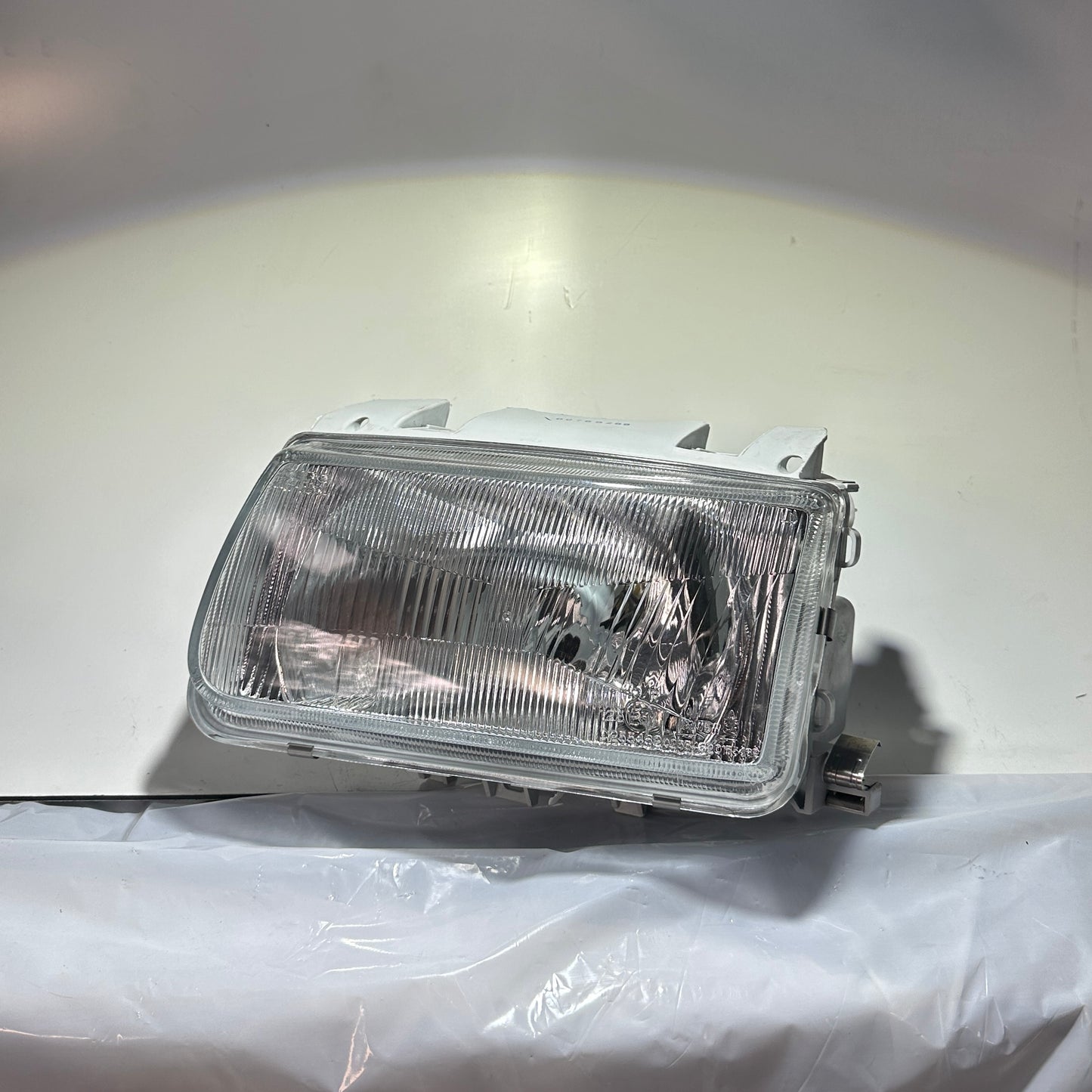 VW Polo 3 Scheinwerfer links 6N1 941 015 NEUTEIL!