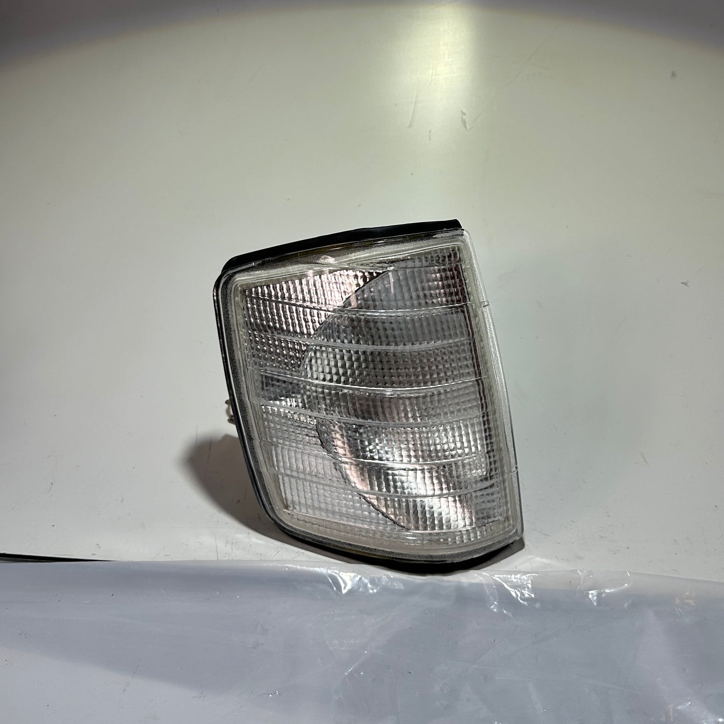 Mercedes Benz 190 (W201) Blinkleuchte rechts weiß A0008207821 NEUTEIL!