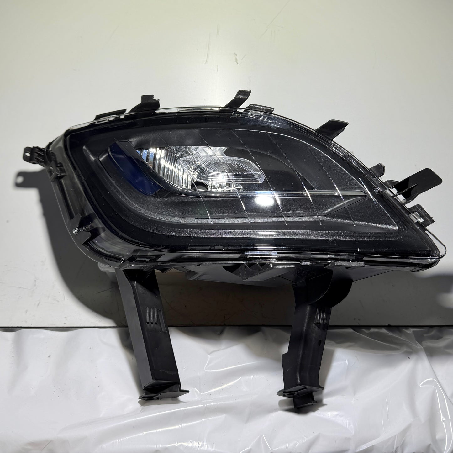Opel Astra J Nebelscheinwerfer rechts 1226119 NEUTEIL!