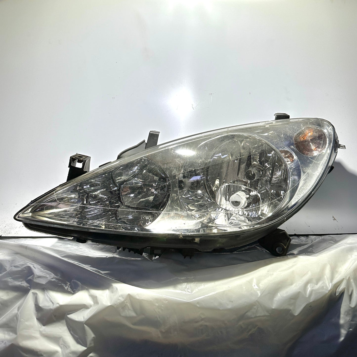 Peugeot 307 Scheinwerfer links 9641615780