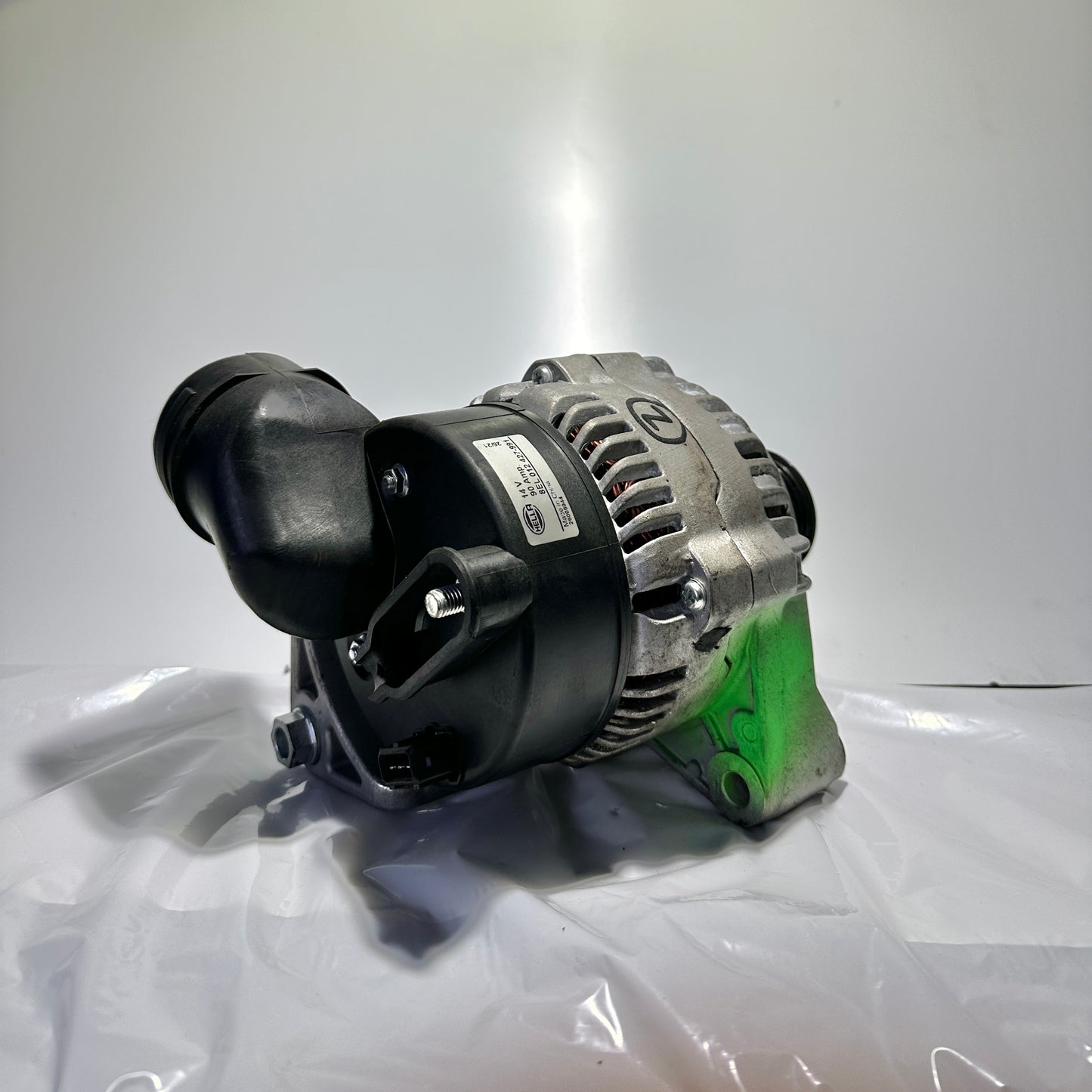 BMW Hella Generator/Lichtmaschine 90AE36 E46 E53 E39 8EL012427-991