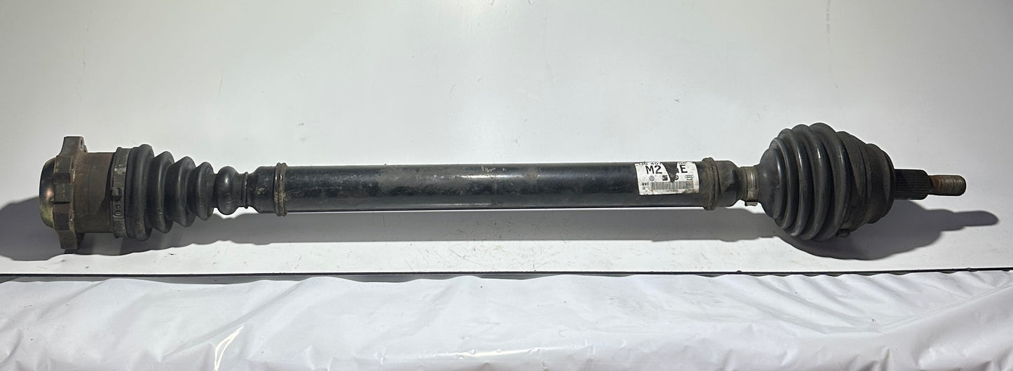 VW T5 Antriebswelle vorne links original 7H0407271GE