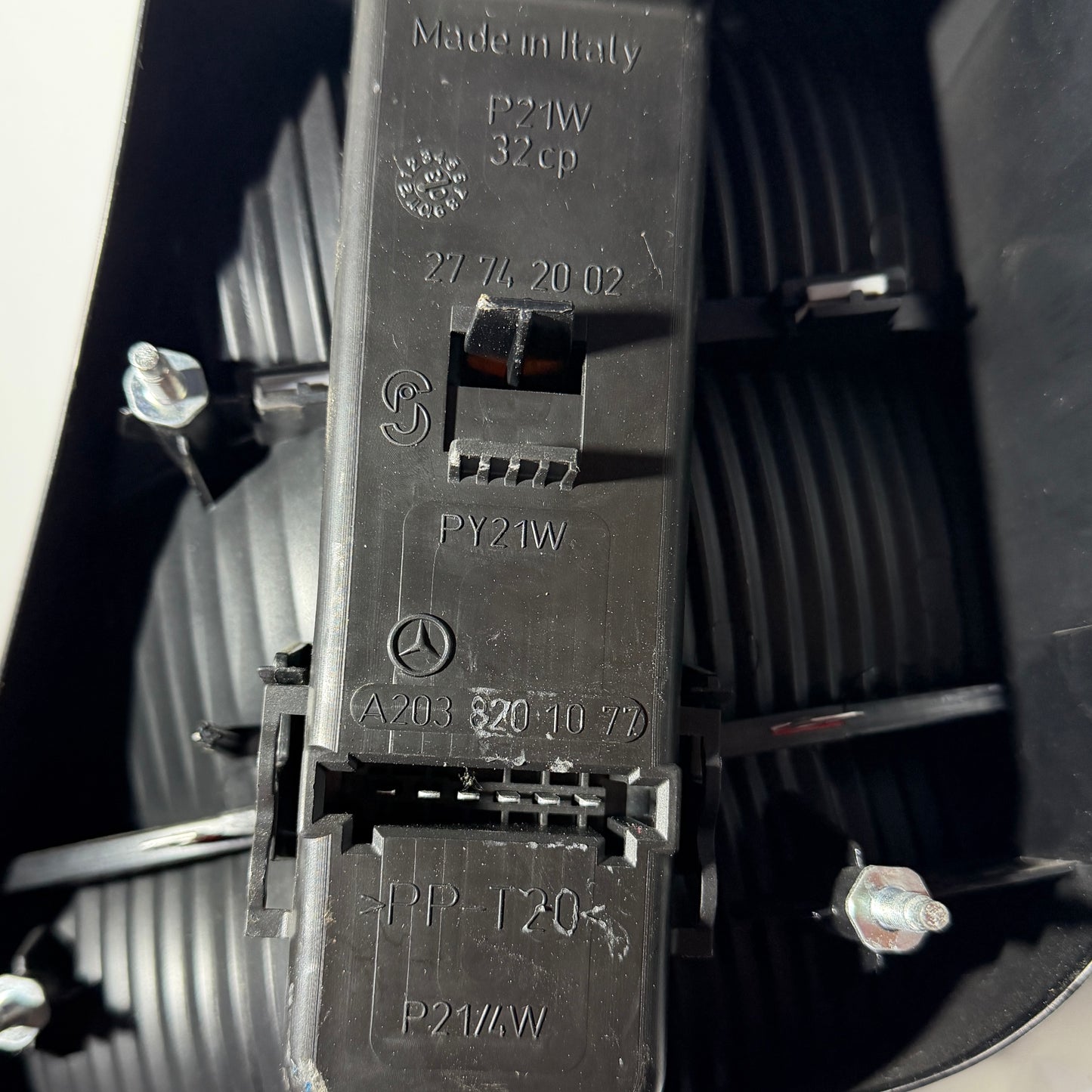 Mercedes Benz C-Klasse CL203 Coupe Rückleuchte links