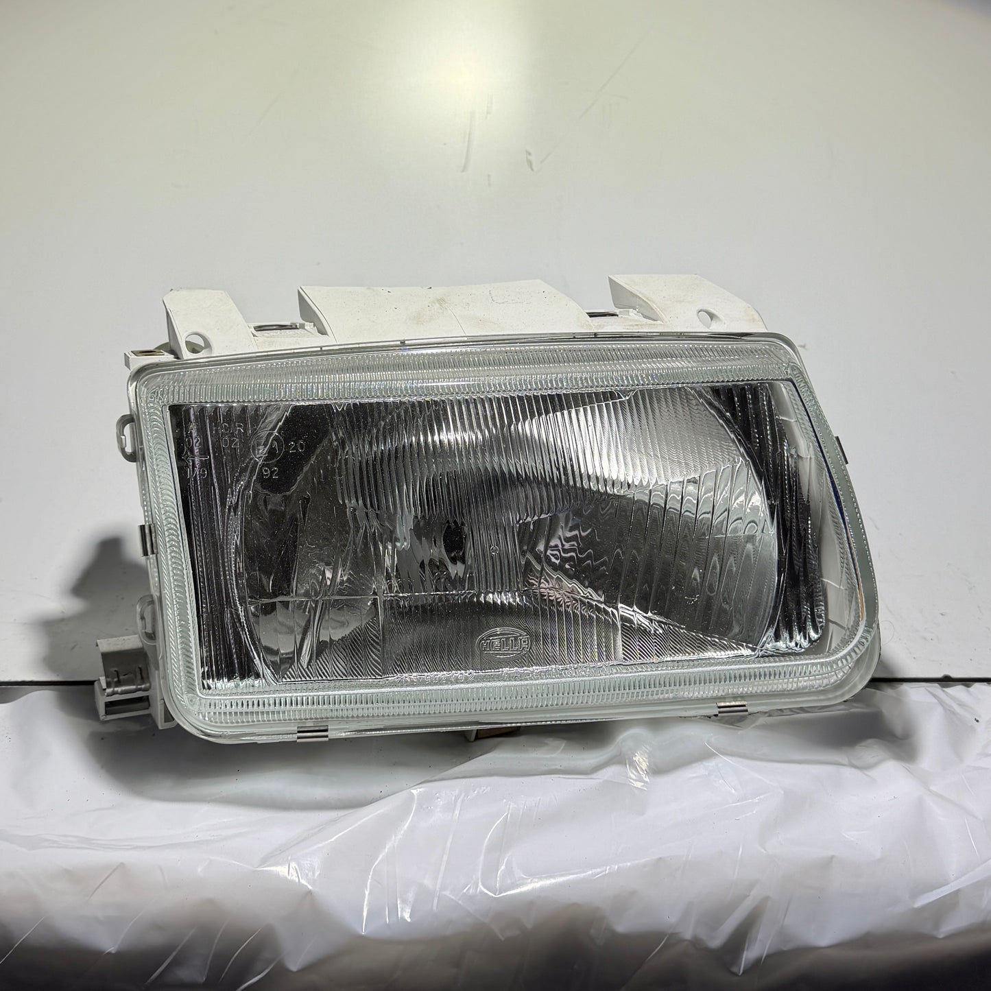 VW Polo 3 Scheinwerfer rechts 6N1 941 016 A