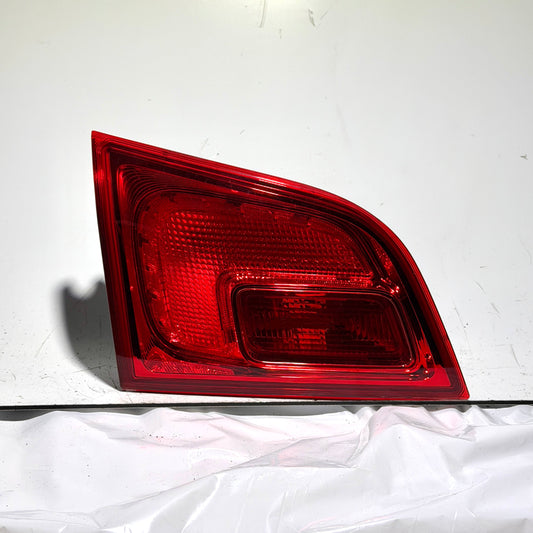 Opel Astra J Sports Tourer Rückleuchte links 13282246