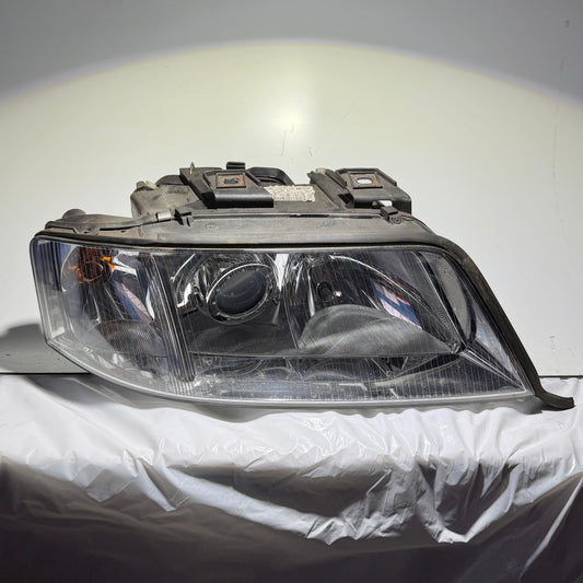 Audi A6 C5 Scheinwerfer rechts 4B0941030 original